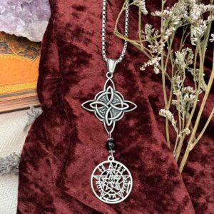 Colgante Tetragrammaton con Nudo de Bruja y Ónix