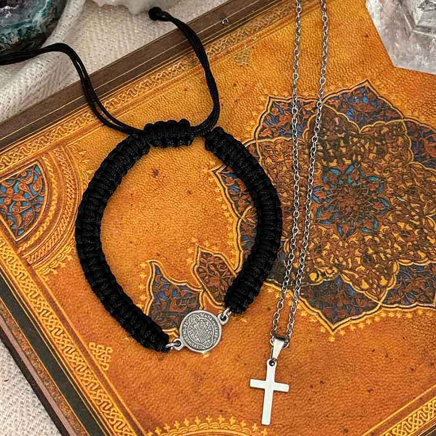 Pulsera de San Benito y Colgante de Cruz Cristiana - Imagen 4